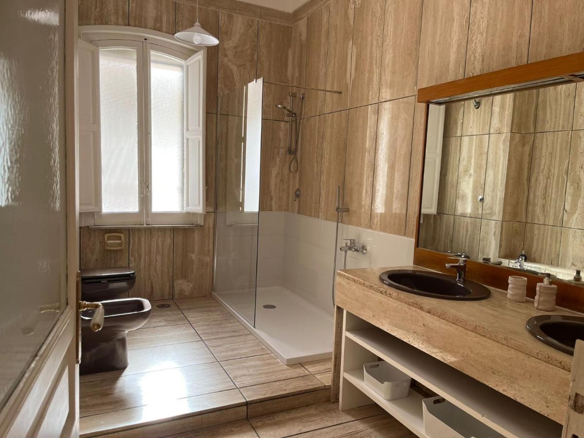 Casa In Centro Con Terrazzo Apartman Bari Kültér fotó